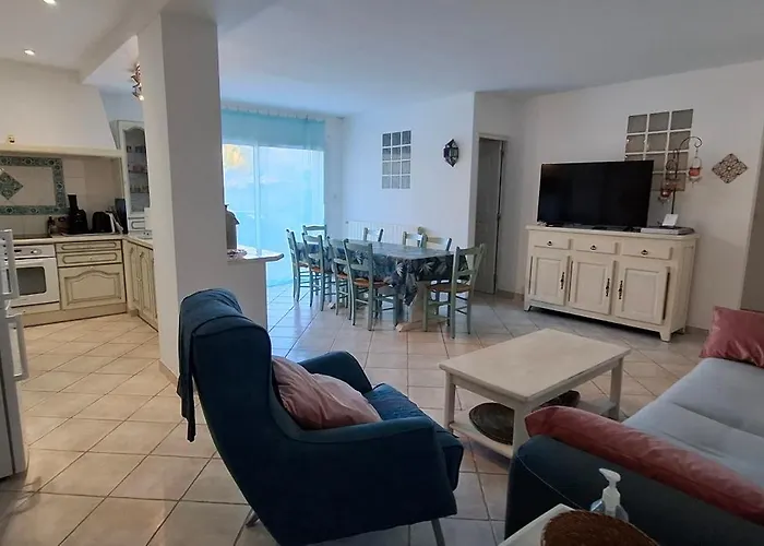 Grand Dominant Le Golfe D'ajaccio