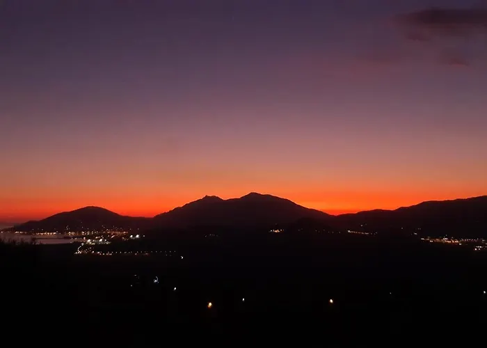 Grand Dominant Le Golfe D'ajaccio